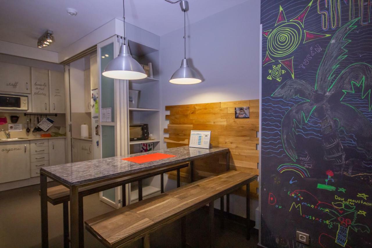 Don Moustache Boutique Hostel Barcelona Exterior photo